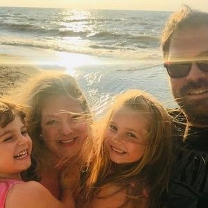 Meet your Posher, Jamie